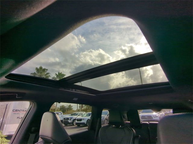 Used 2022 INFINITI QX60 Autograph image 25