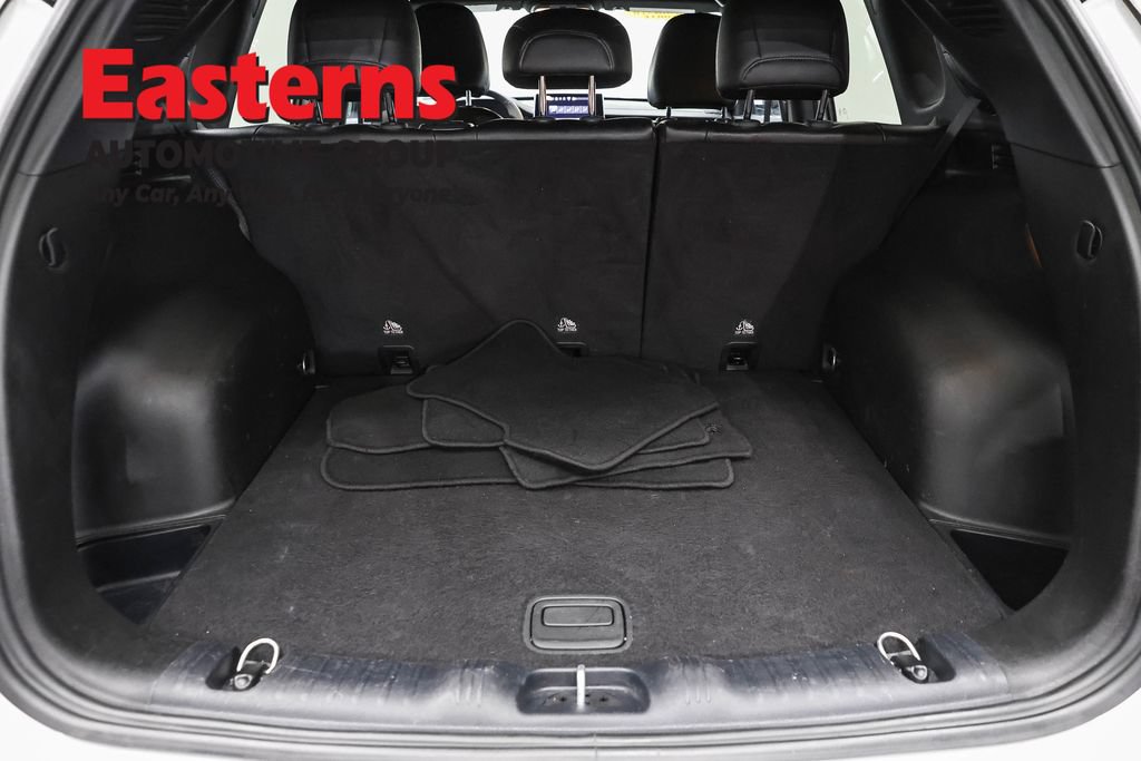 Used 2024 Jeep Compass Latitude AWD/4WD image 9