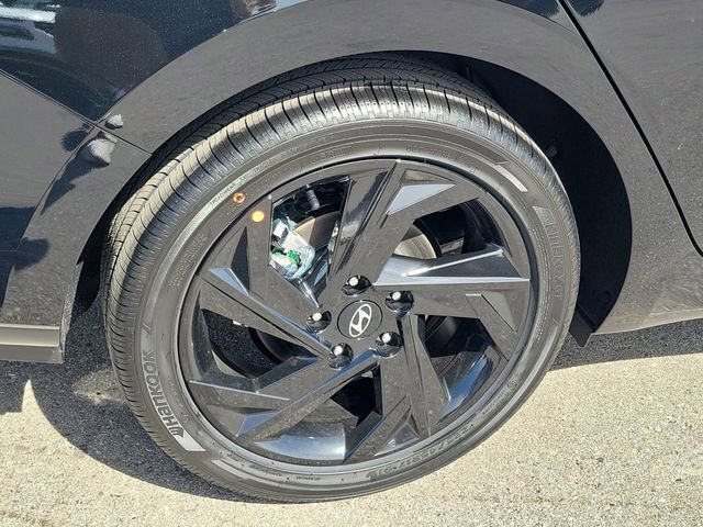 New 2026 Hyundai Elantra SEL Sport Premium image 22