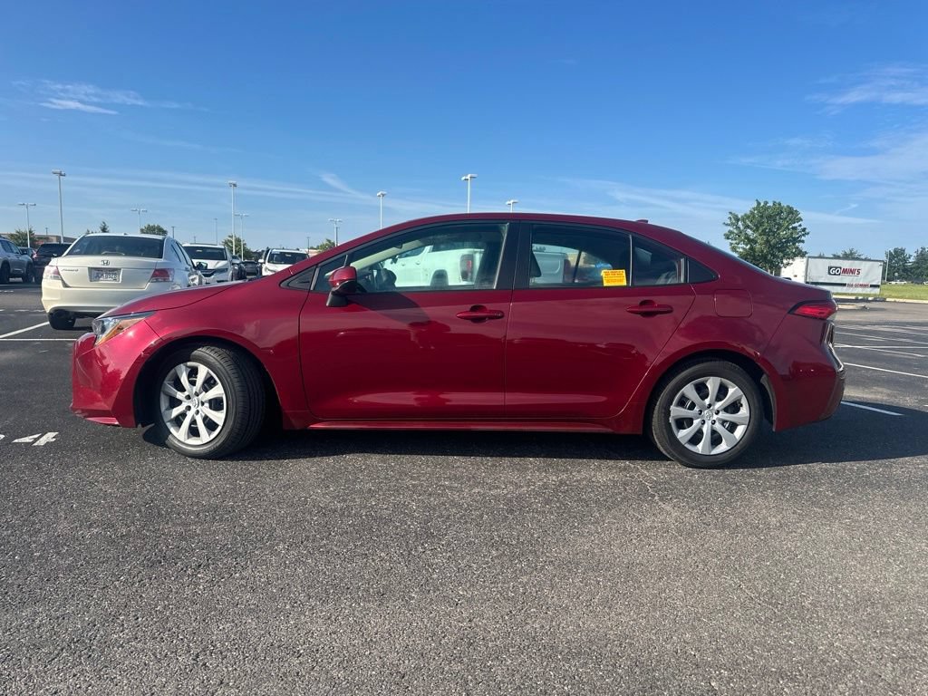 Used 2023 Toyota Corolla LE FWD image 6