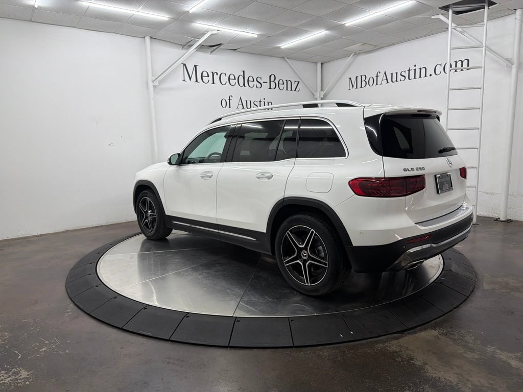 New 2026 Mercedes-Benz GLB 250 image 5