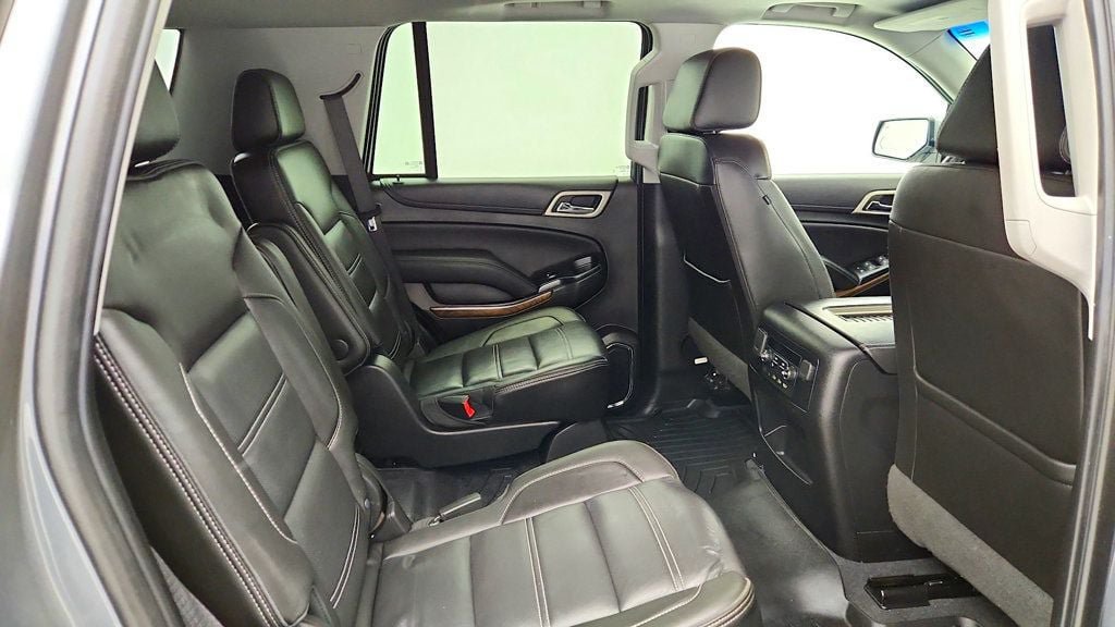 Used 2019 GMC Yukon Denali w/ Open Road Package AWD/4WD image 23