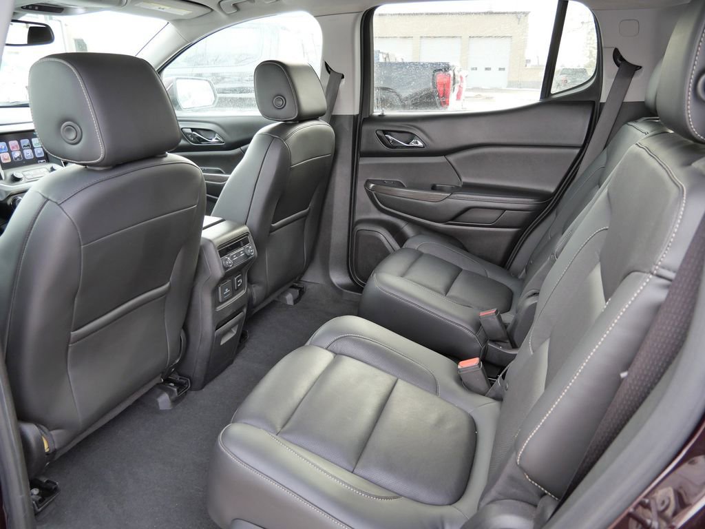 Used 2017 GMC Acadia SLT image 27