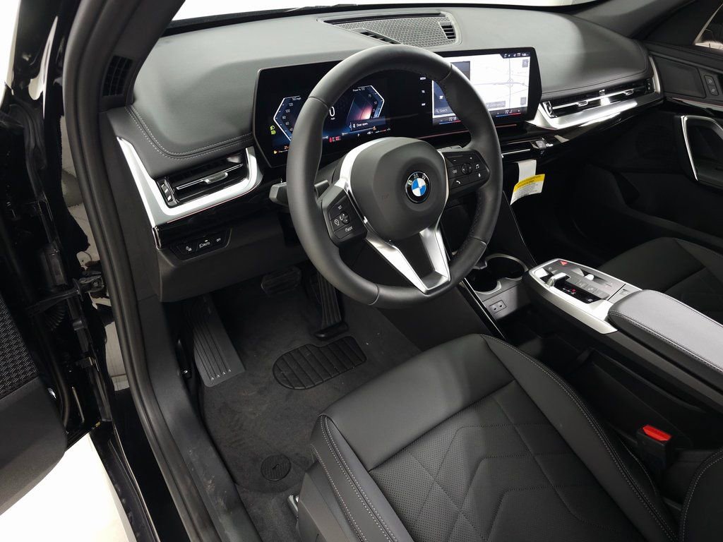 Used 2025 BMW X1 xDrive28i w/ Convenience Package AWD/4WD image 11