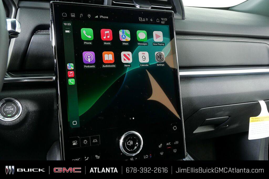 Used 2026 GMC Terrain Elevation w/ Elevation Premium Package FWD image 14