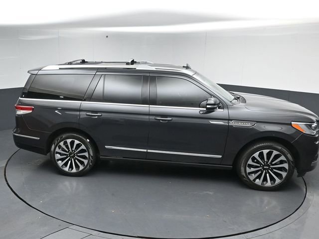 Used 2023 Lincoln Navigator Reserve AWD/4WD image 51