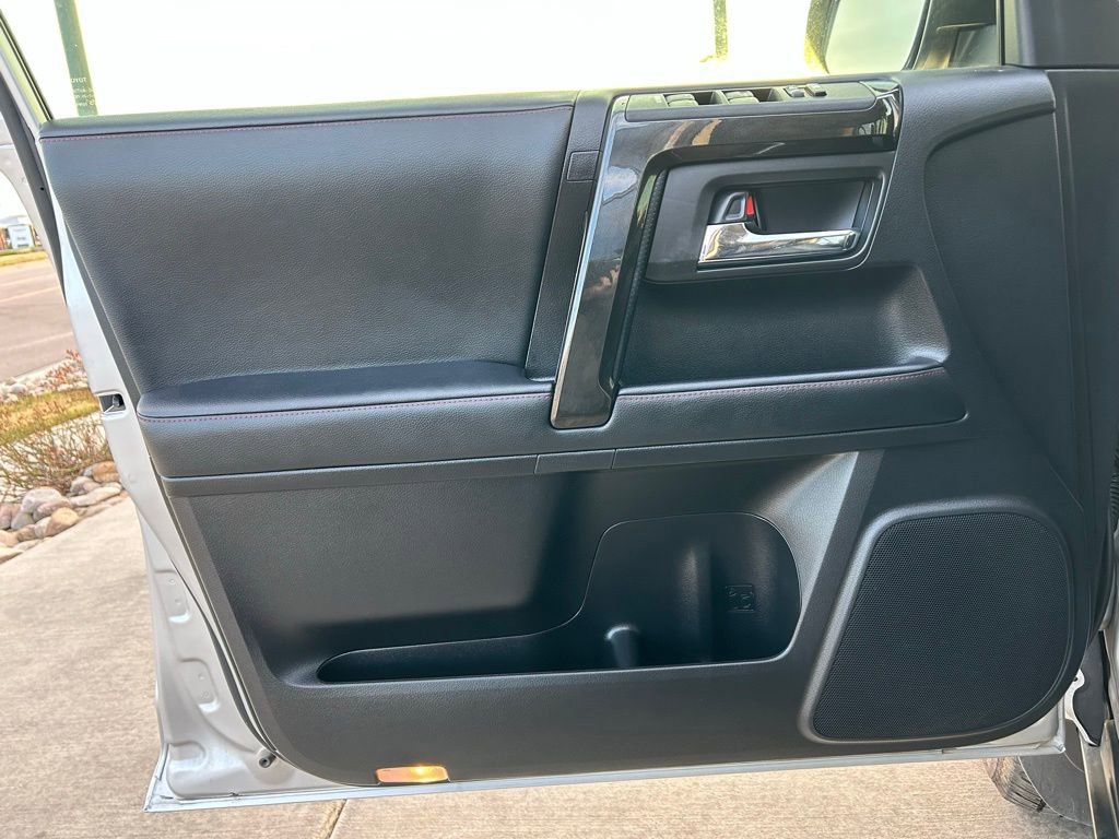 Used 2021 Toyota 4Runner TRD Off-Road Premium w/ Moonroof Package image 9