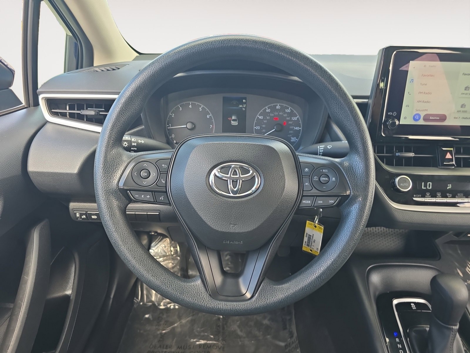 Used 2023 Toyota Corolla LE image 12