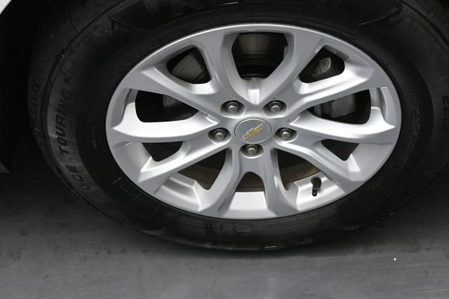 Used 2018 Chevrolet Equinox LT w/ Sun & Infotainment Package FWD image 31