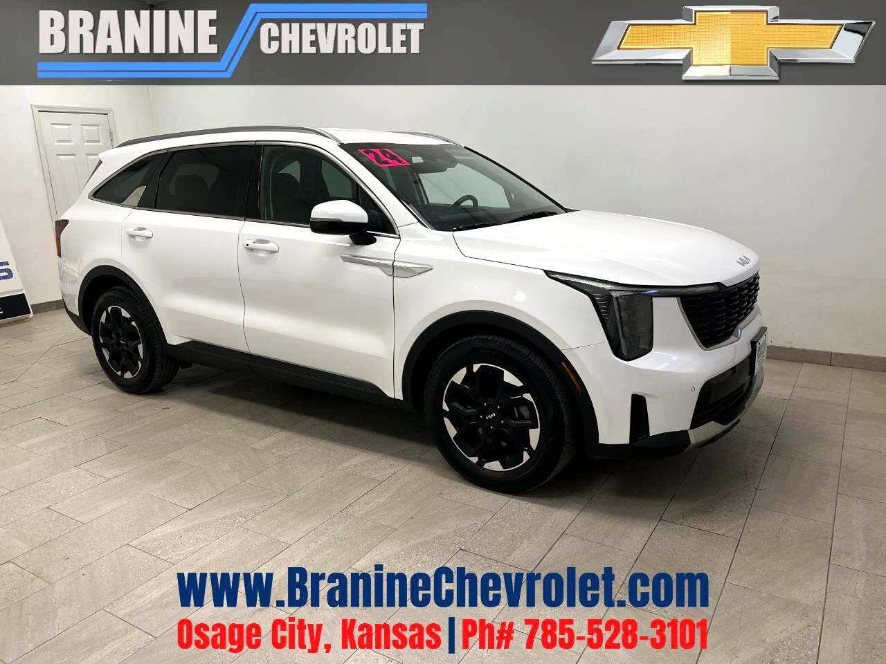 Used 2024 Kia Sorento S