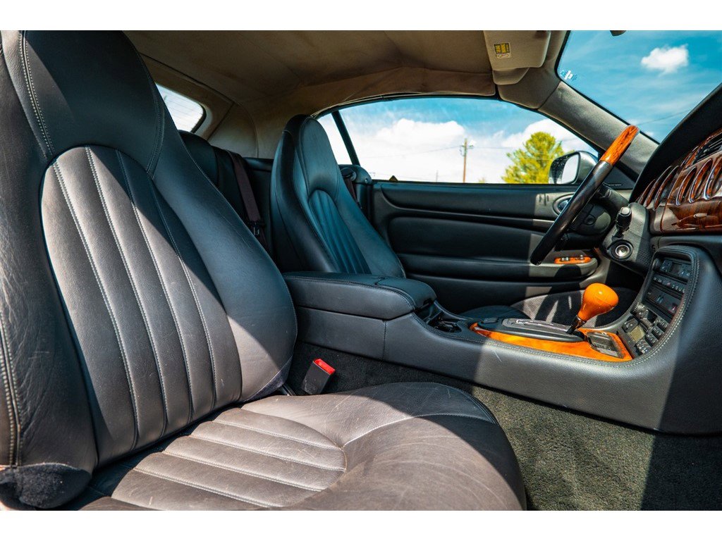 Used 1998 Jaguar XK8 Convertible image 29