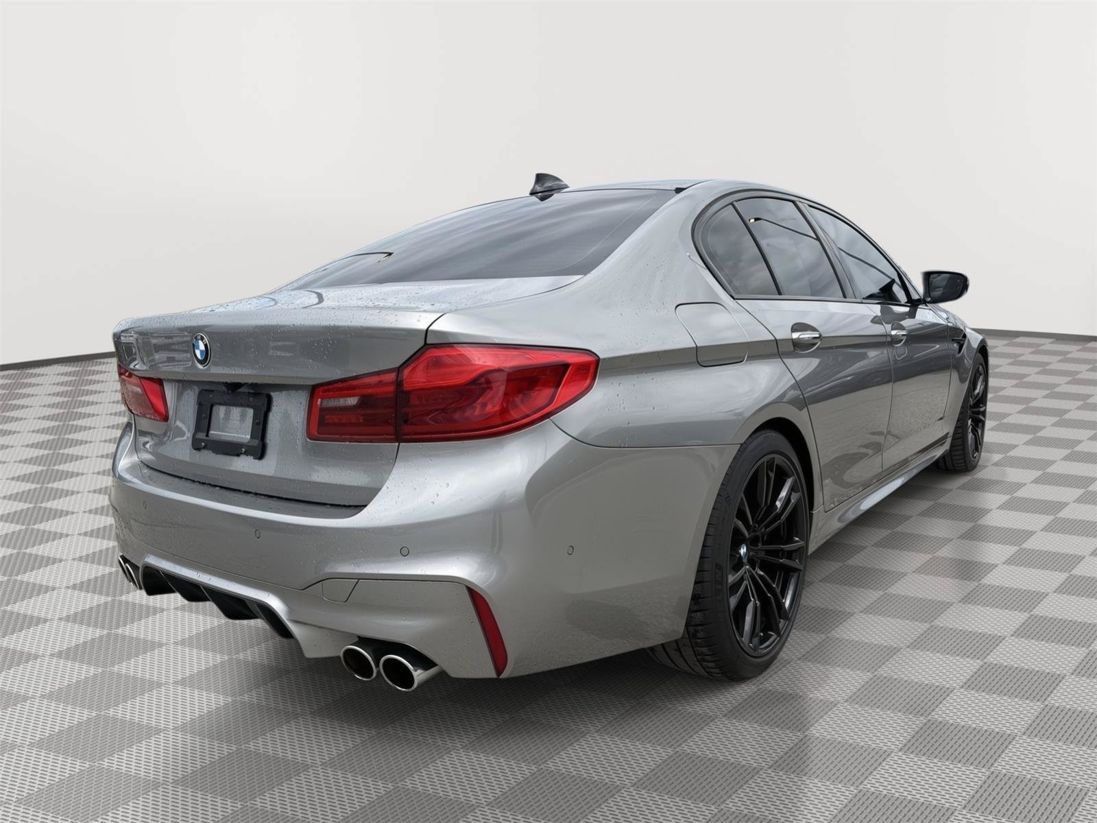 Used 2018 BMW M5 w/ Executive Package AWD/4WD image 5