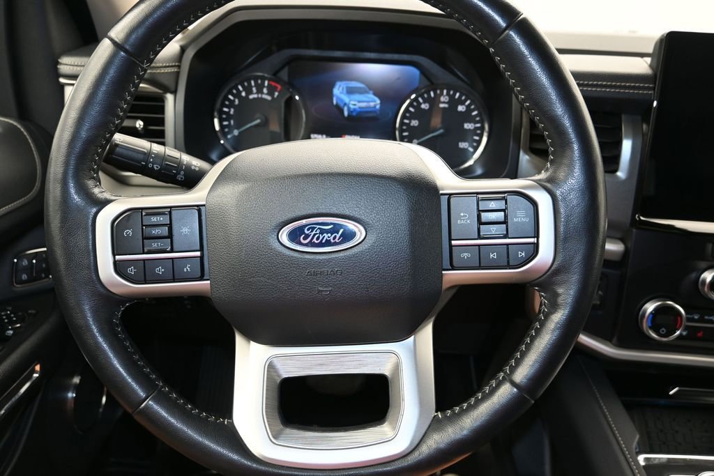 Used 2024 Ford Expedition Max XLT AWD/4WD image 13