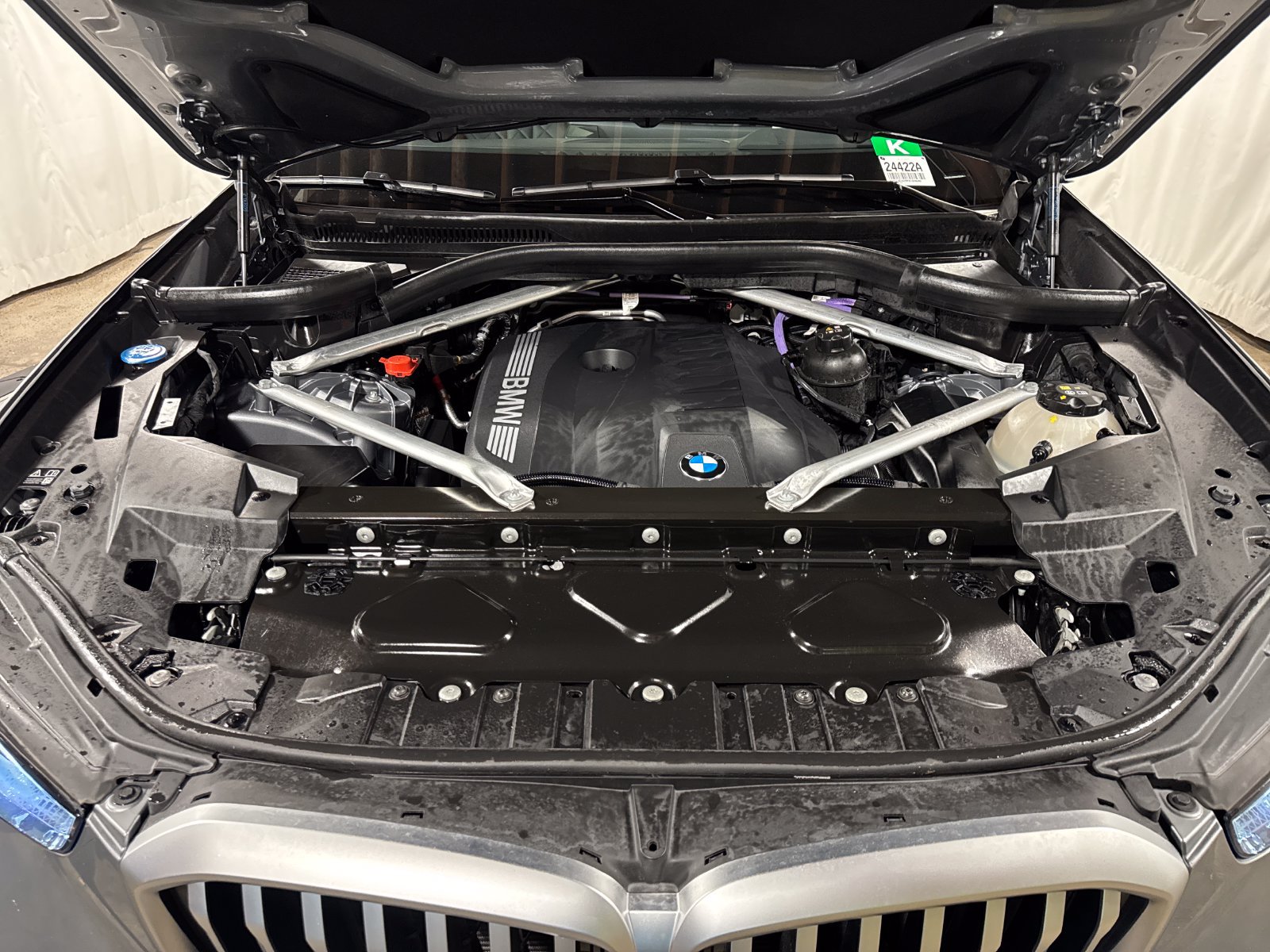 Used 2024 BMW X5 xDrive40i w/ Premium Package AWD/4WD image 26