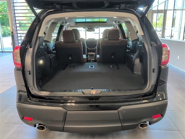 New 2025 Subaru Ascent Touring image 7