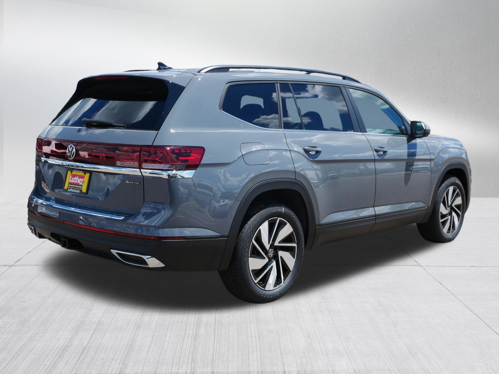 New 2026 Volkswagen Atlas SE AWD/4WD image 3