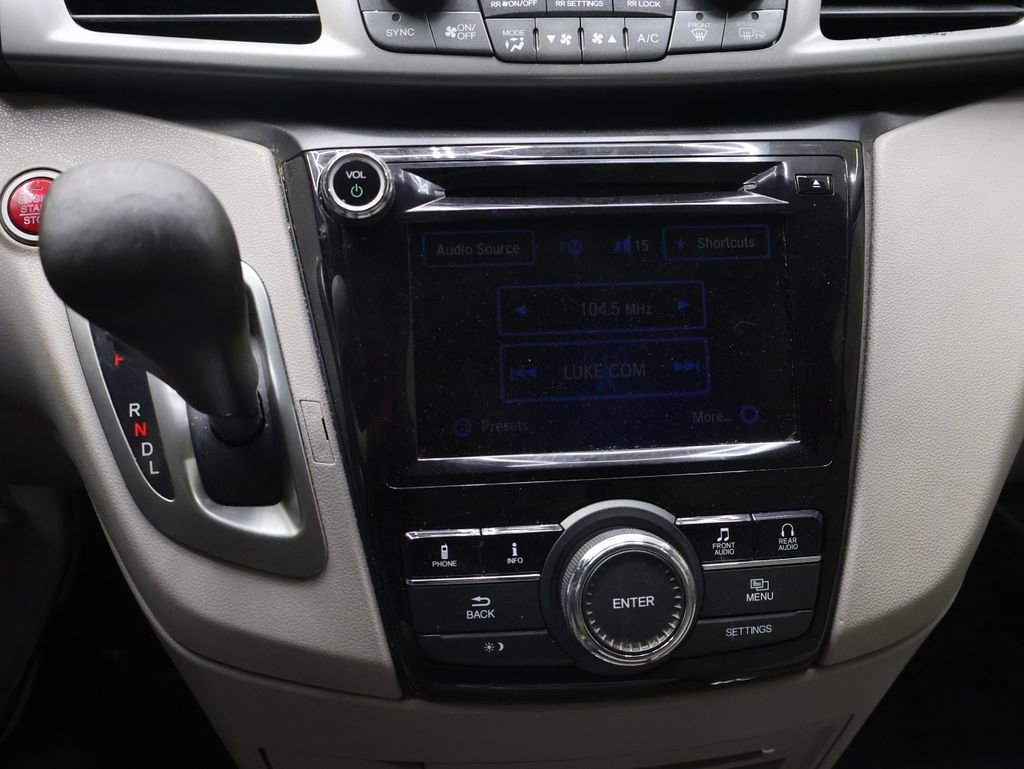 Used 2016 Honda Odyssey SE image 23