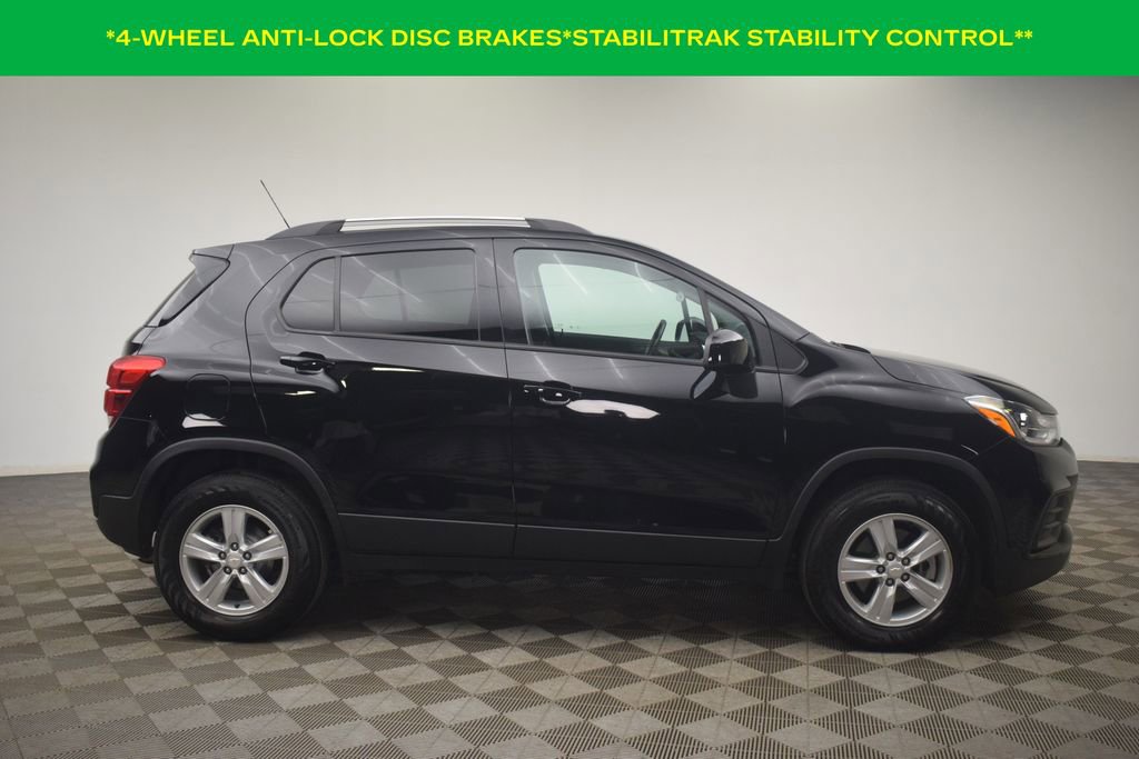 Used 2022 Chevrolet Trax LT w/ Driver Confidence Package AWD/4WD image 13