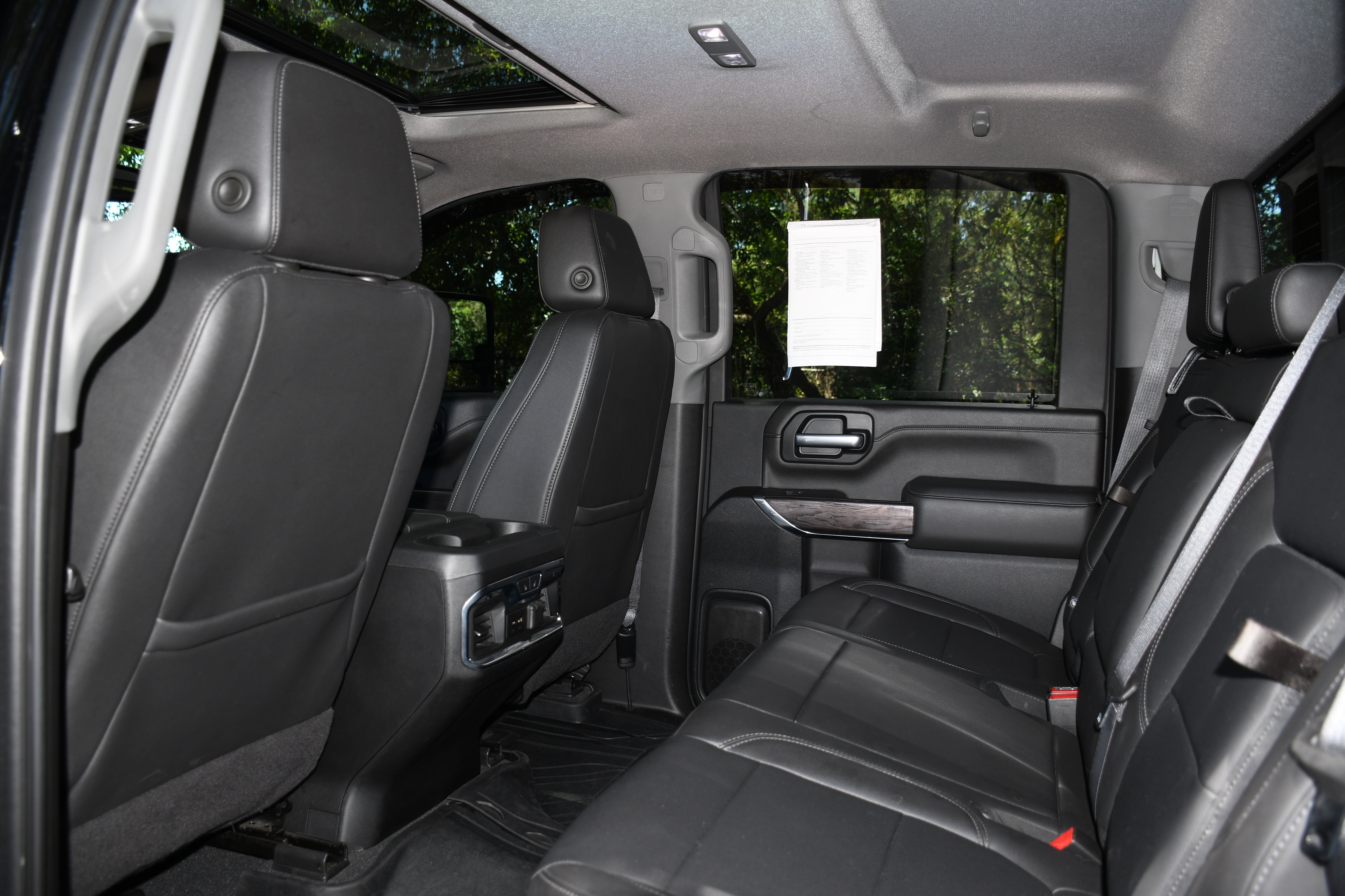 Used 2021 Chevrolet Silverado 2500 LTZ w/ LTZ Plus Package AWD/4WD image 17