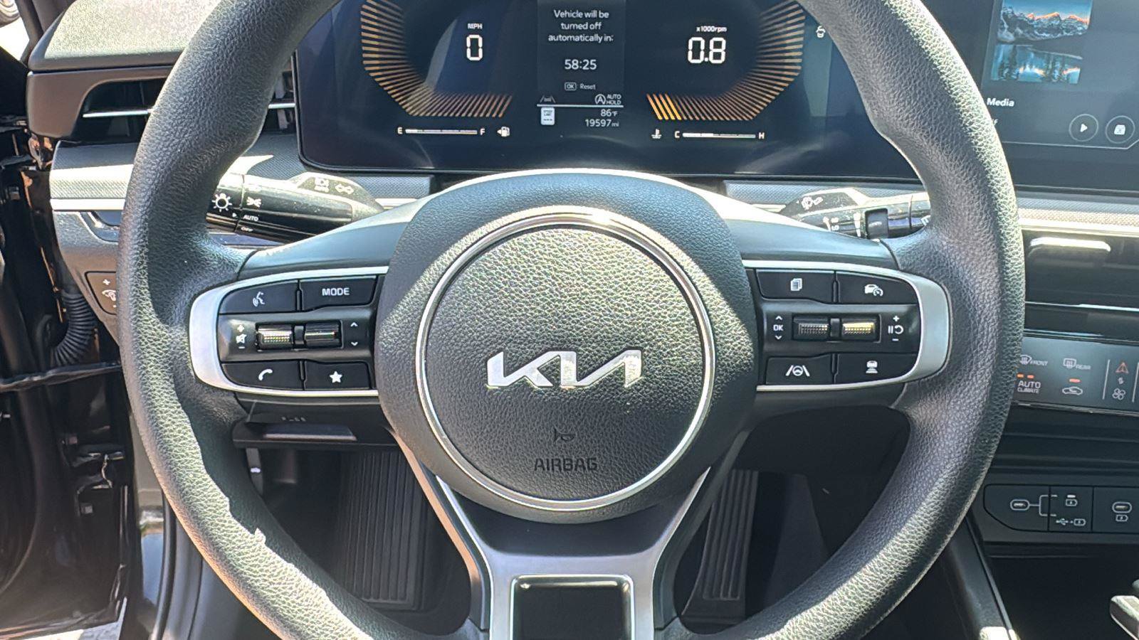 Used 2025 Kia K5 LXS FWD image 12