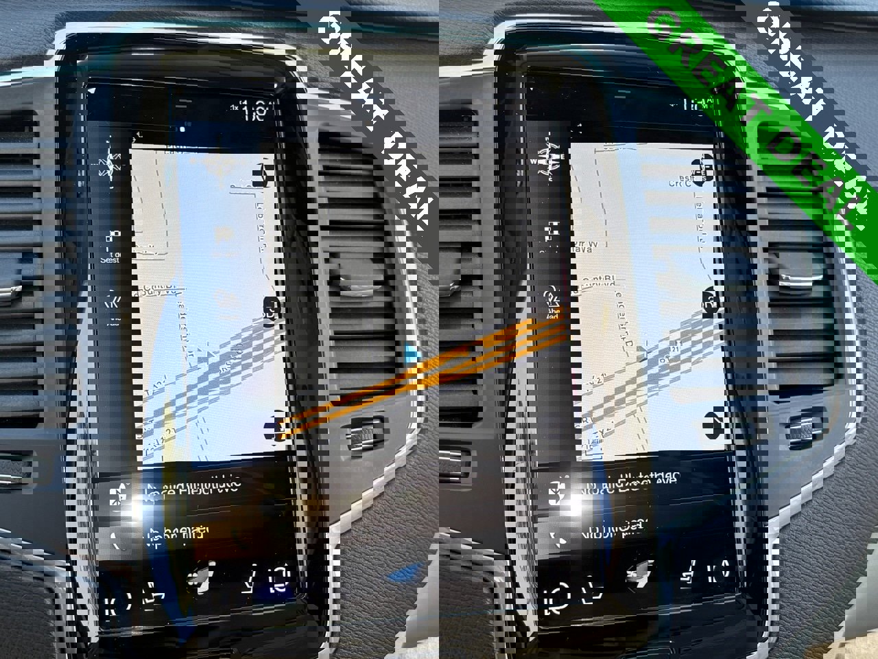 Used 2020 Volvo XC90 T8 Momentum w/ Protection Package Premier image 28