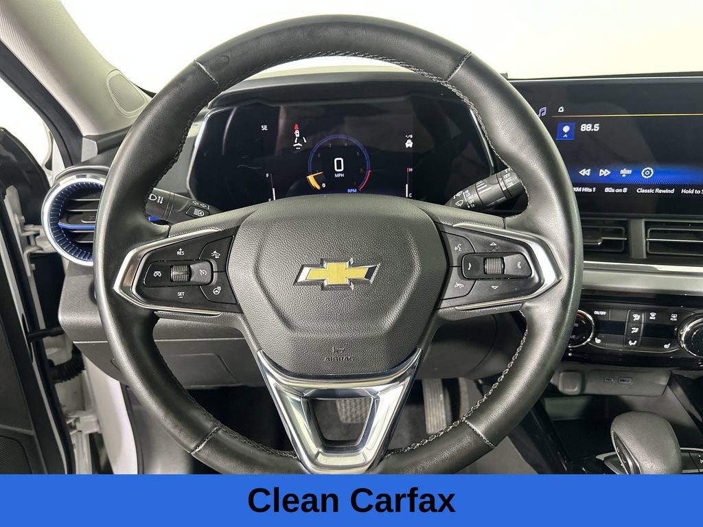 Used 2024 Chevrolet Trax LT w/ Driver Confidence Package FWD image 14