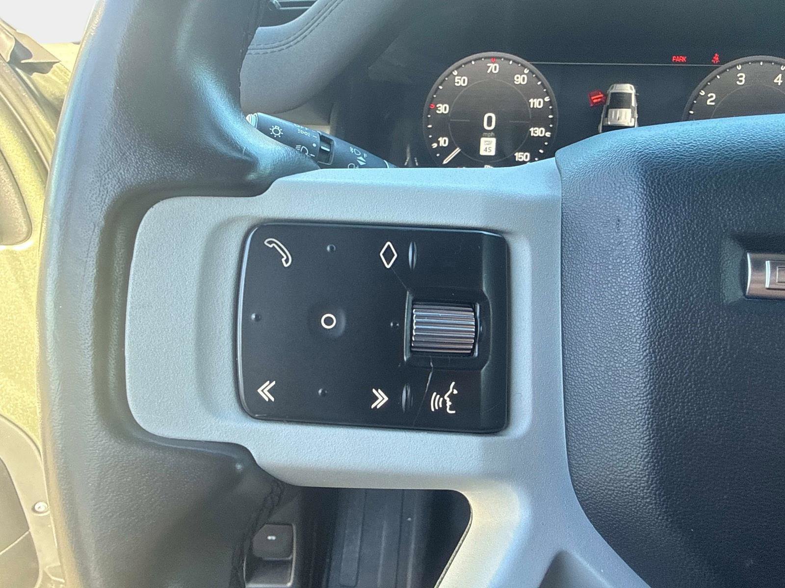 Used 2023 Land Rover Defender 110 S image 27