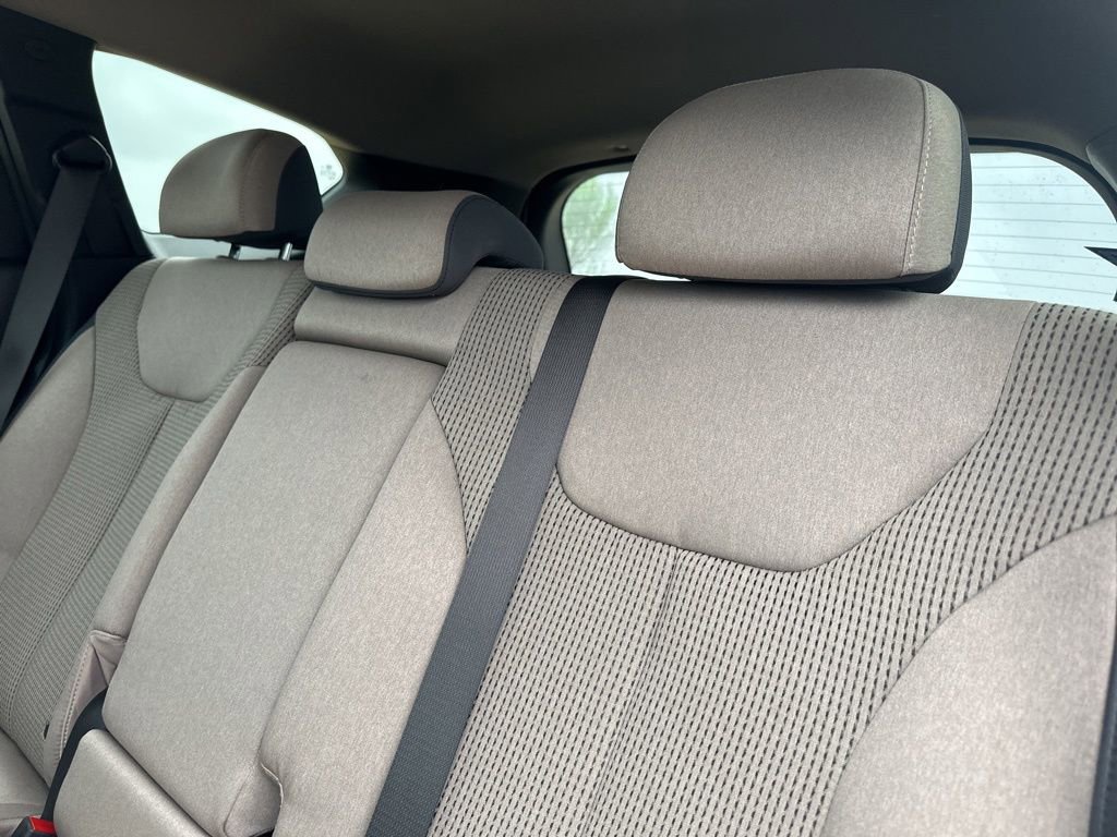 Used 2023 Hyundai Santa Fe SEL FWD image 14