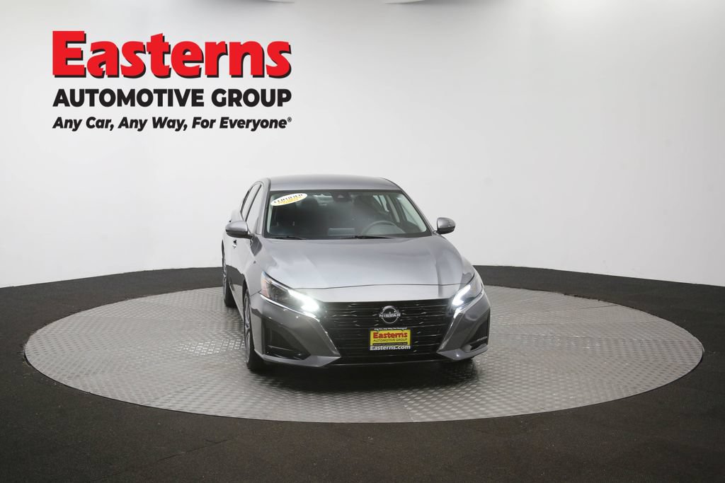 Used 2023 Nissan Altima 2.5 SV FWD image 51
