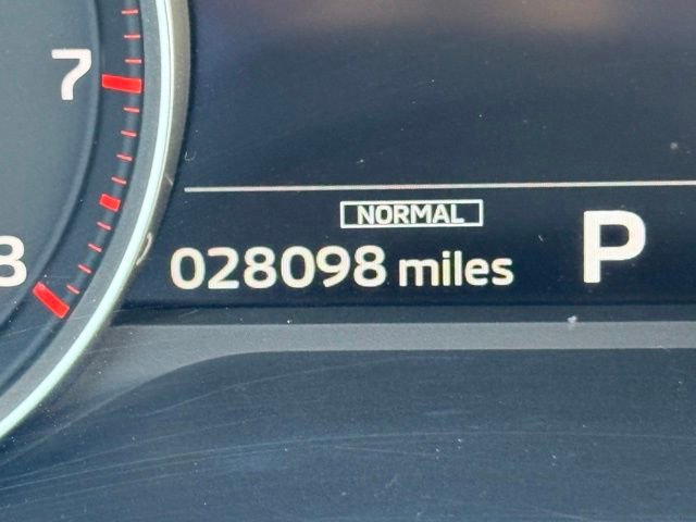 Used 2023 Mitsubishi Outlander SE FWD image 16