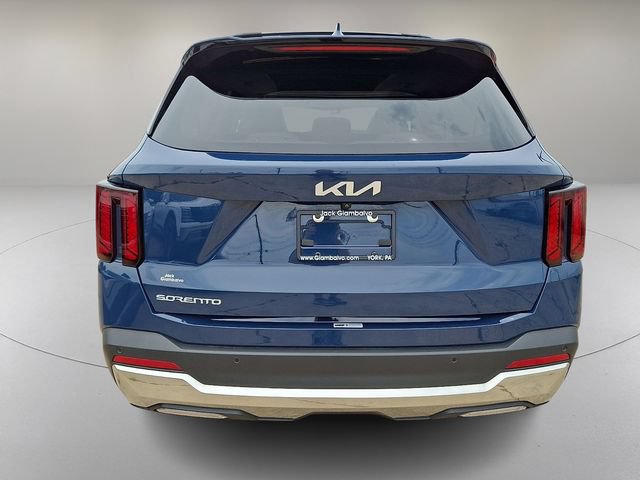 Used 2024 Kia Sorento S w/ Panoramic Sunroof Package FWD image 9