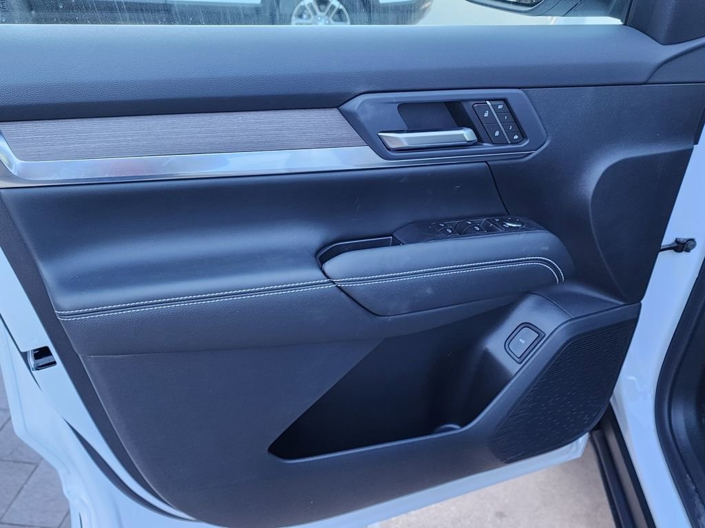 New 2026 GMC Terrain Denali image 13