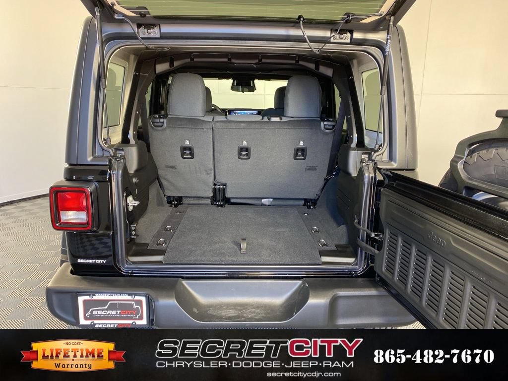 New 2026 Jeep Wrangler Unlimited Sport AWD/4WD image 31