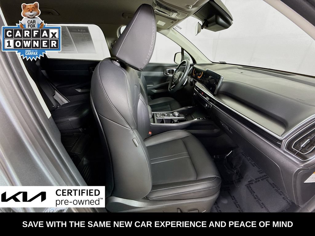 Certified 2025 Kia Sorento EX AWD/4WD image 36