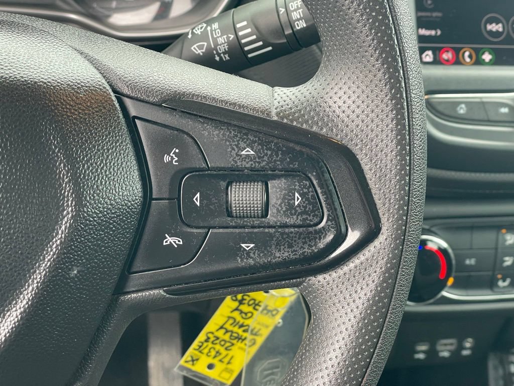 Used 2023 Chevrolet TrailBlazer LS FWD image 15