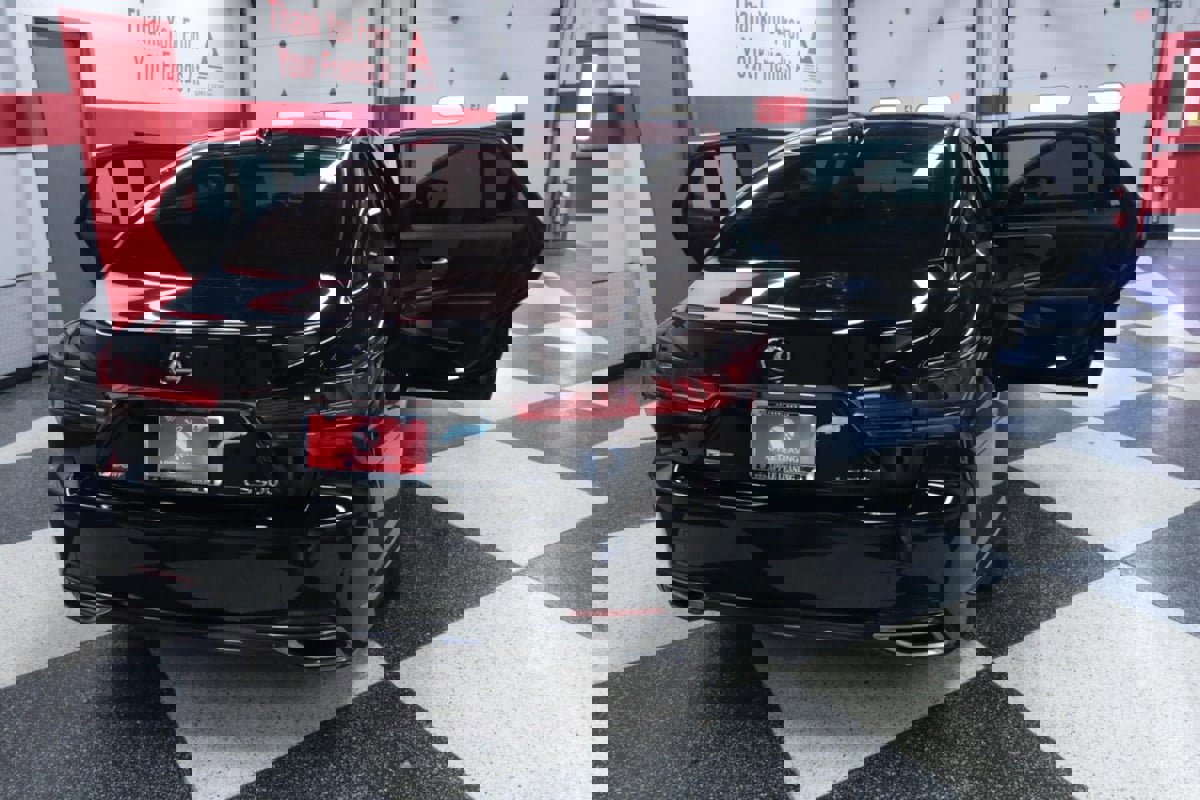 Used 2021 Lexus LS 500 F Sport w/ Cold Weather Package (CK) image 36