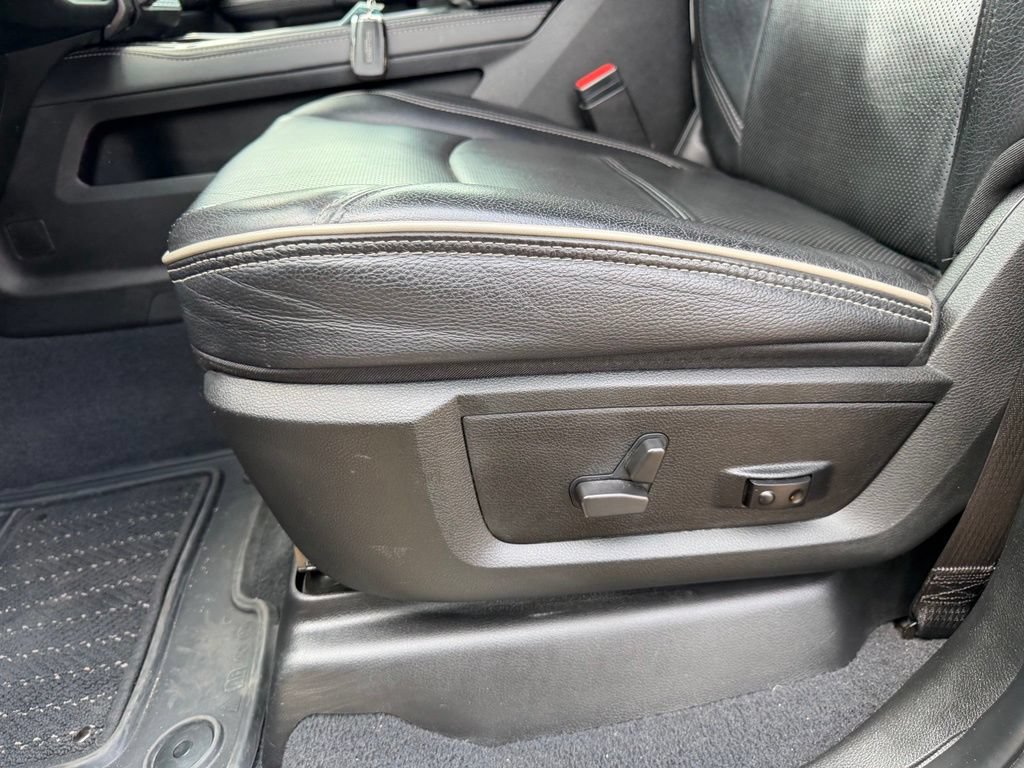 Used 2022 RAM 3500 Limited AWD/4WD image 14