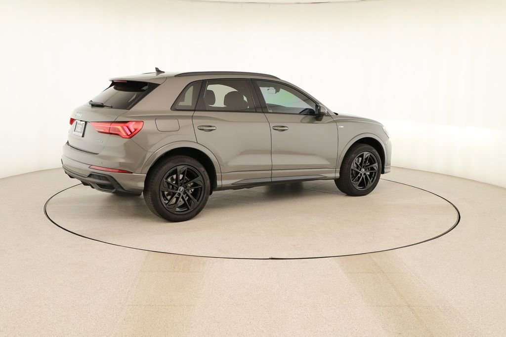 New 2025 Audi Q3 2.0T Premium image 7