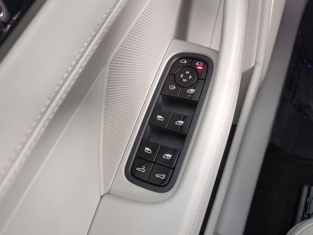 Used 2018 Porsche Panamera 4S AWD/4WD image 19