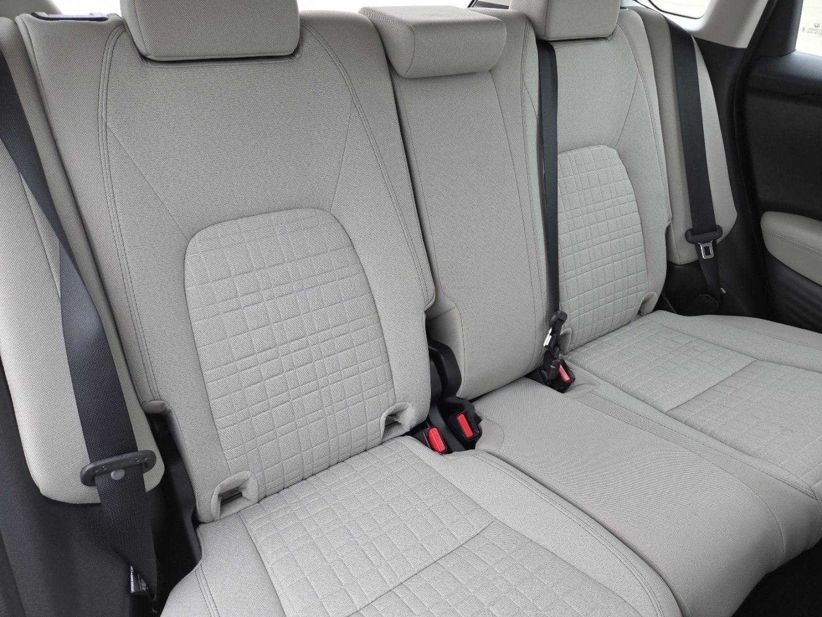 Used 2025 Honda HR-V LX image 21