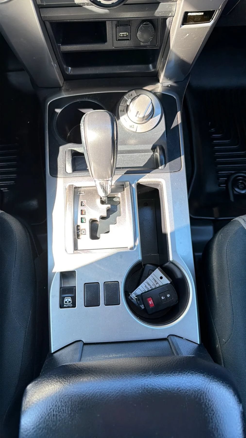 Used 2021 Toyota 4Runner SR5 AWD/4WD image 19