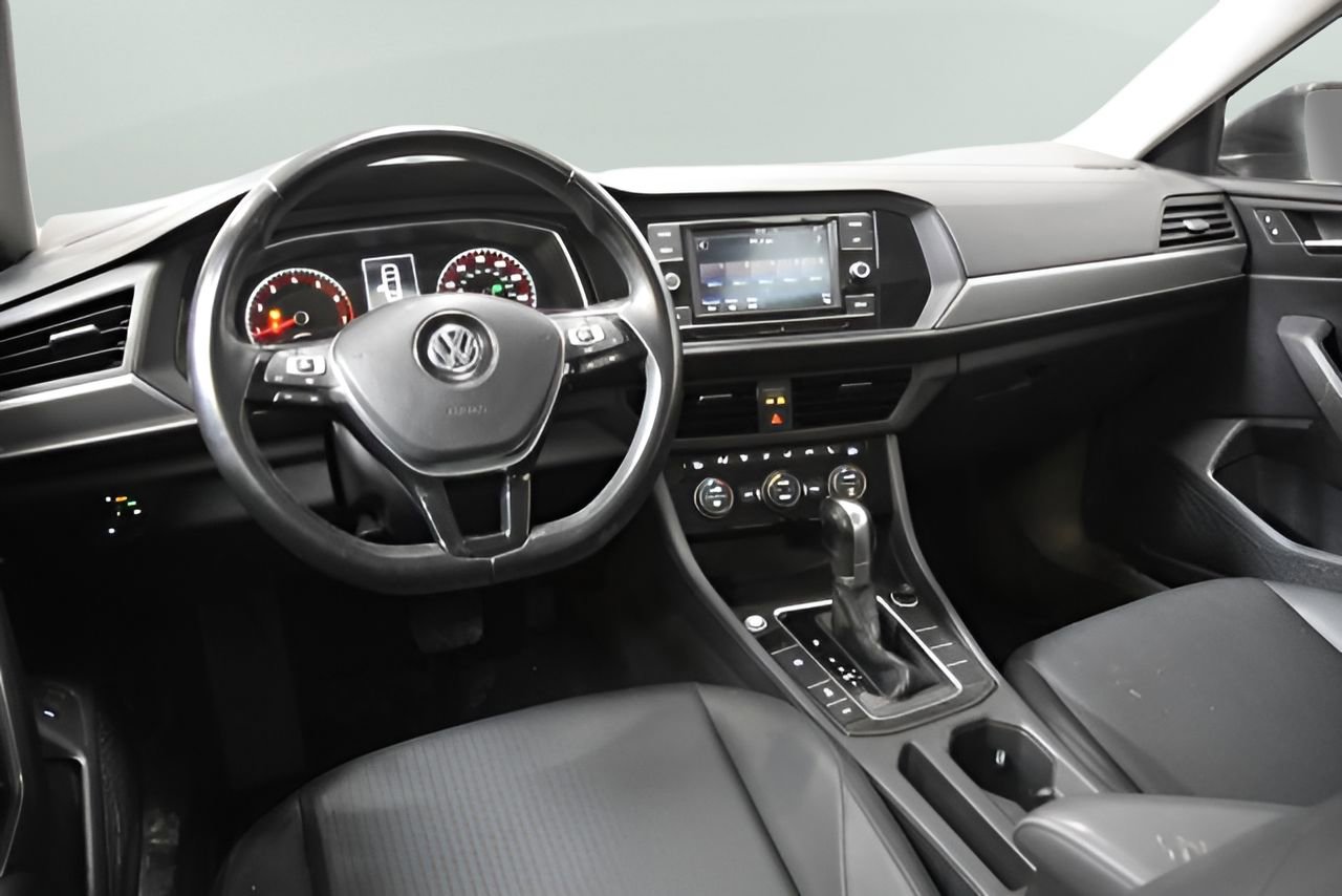 Used 2019 Volkswagen Jetta SE w/ Cold Weather Package image 33