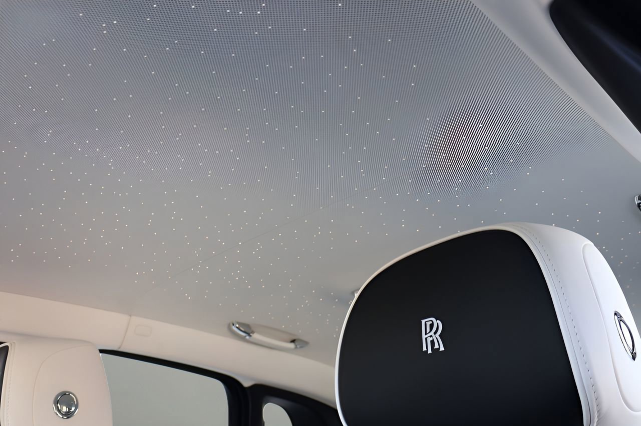New 2026 Rolls-Royce Ghost AWD/4WD image 30