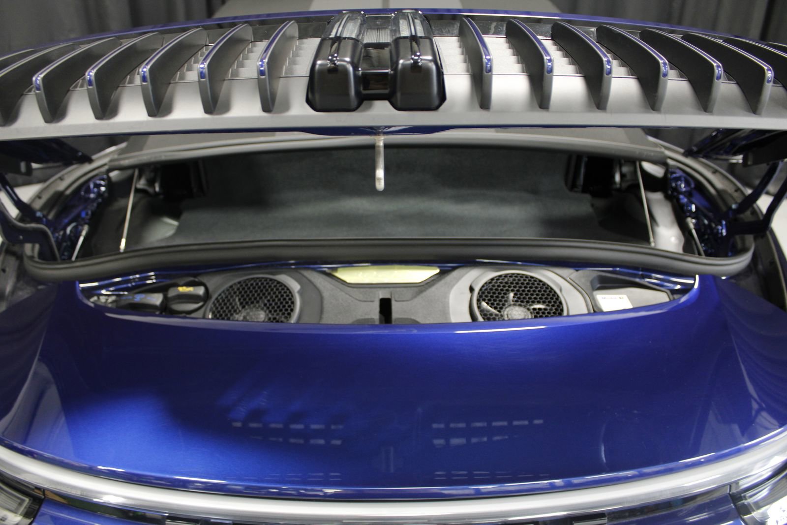 Used 2024 Porsche 911 Carrera 4 GTS image 19