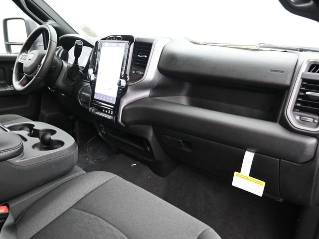 New 2026 RAM 3500 Tradesman AWD/4WD image 10