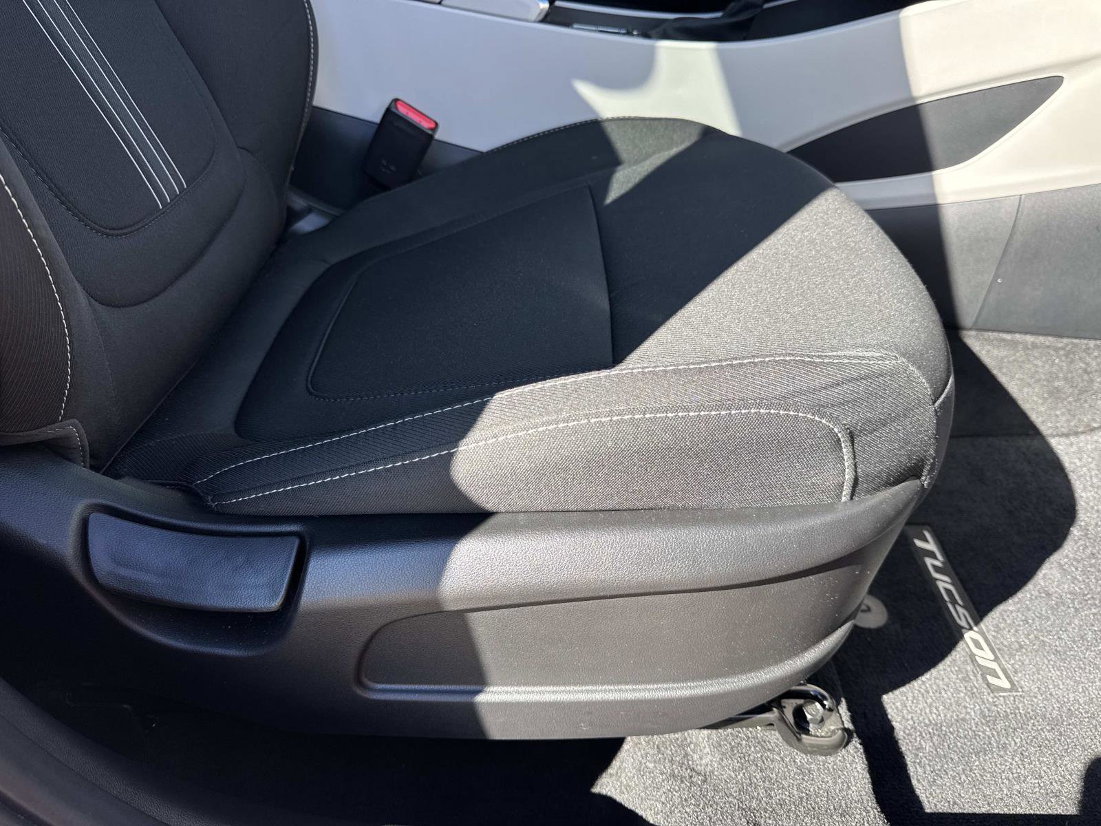 Used 2023 Hyundai Tucson SEL image 11