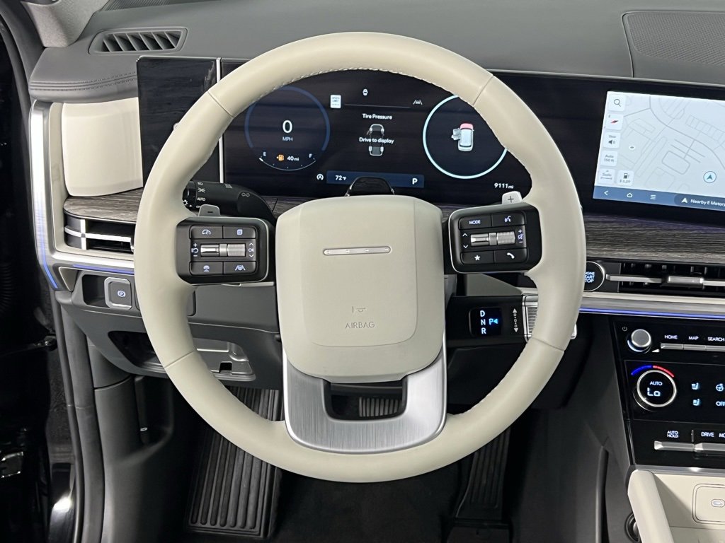 Used 2024 Hyundai Santa Fe Limited image 14