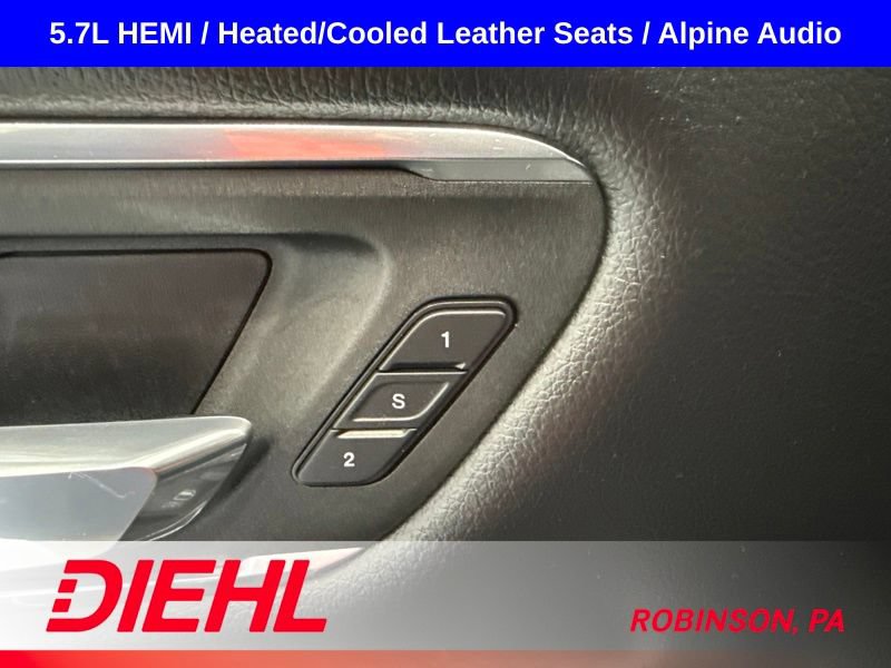Used 2024 RAM 1500 Laramie AWD/4WD image 23