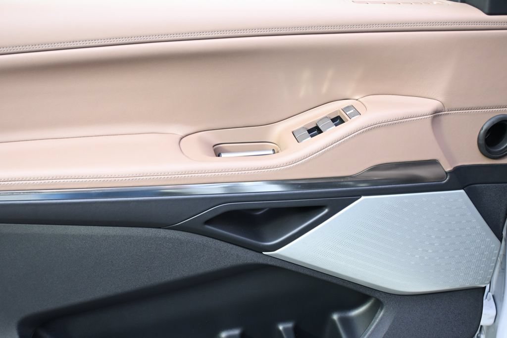 New 2026 Lincoln Navigator Black Label AWD/4WD image 23