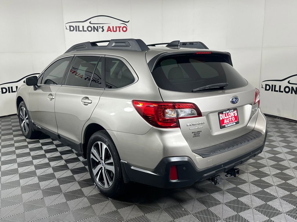 Used 2018 Subaru Outback 3.6R Limited image 4